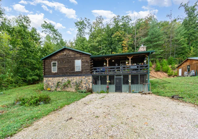 Homes for sale in Owingsville, KY | 2974 Mill Creek Rd, Owingsville, KY 40360 | MLS# 25502338