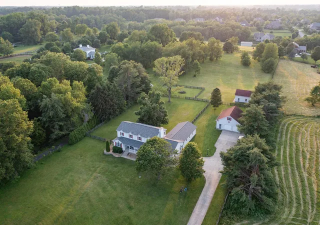 Photo 1 of Land for sale at 200 Windom Ln, Nicholasville, KY 40356 | MLS# 25501928 | Listing updated on 2025-10-09