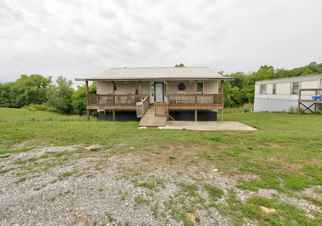 Photo 2 of Single family home for sale at 753 E Hwy 60, Owingsville, KY 40360 | MLS# 25501992 | Listing updated on 2026-01-01