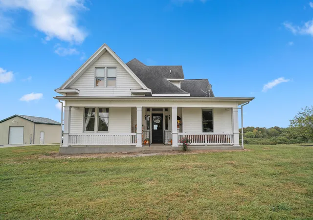 1st image of 5199 Schollsville Rd, Winchester, KY 40391 | MLS# 25502093
