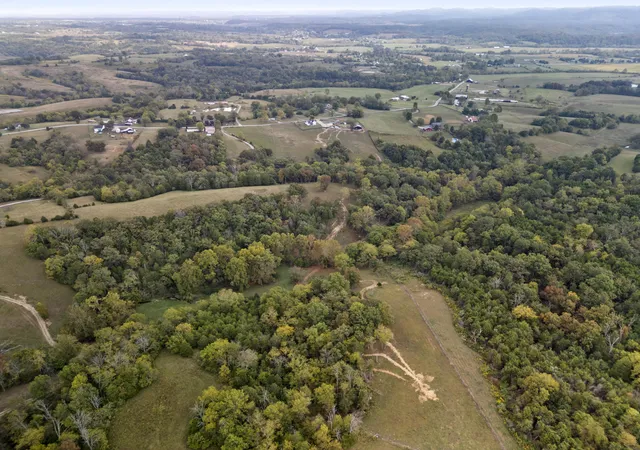 45th image of 5199 Schollsville Rd, Winchester, KY 40391 | MLS# 25502093