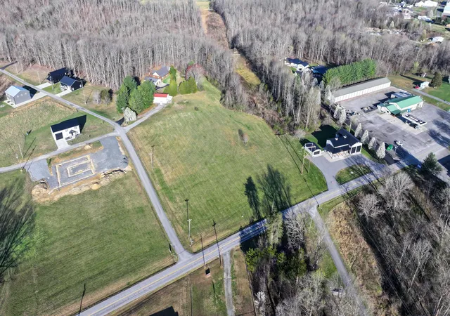 Photo 3 of Land for sale at 2 Hwy 1383, Russell Springs, KY 42642 | MLS# 25502366 | Listing updated on 2025-09-27