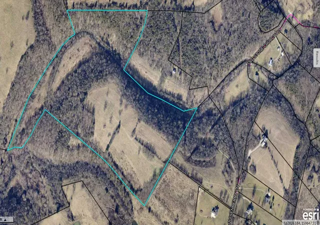 8th image of 1015 Old Stone Church Rd, Winchester, KY 40391 | MLS# 25502084