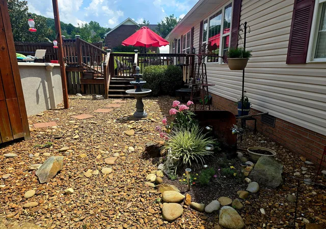 Homes for sale in Barbourville, KY | 25 Red Oak Dr, Barbourville, KY 40906 | MLS# 25502081