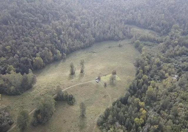 2nd image of 100 Haynes Cemetery Rd, Somerset, KY 42501 | MLS# 25502083