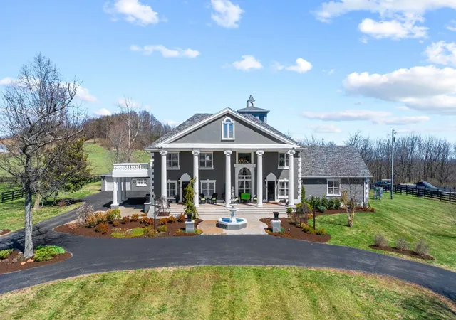 Photo 1 of Mansion for sale at 6198 Lexington Rd, Lancaster, KY 40444 | MLS# 25502146 | Listing updated on 2026-05-04
