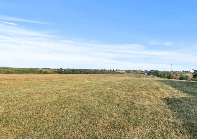 Homes for sale in Dry Ridge, KY | 30 Pilots Dream Dr, Dry Ridge, KY 41035 | MLS# 25502179