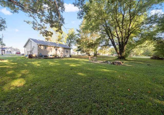 Homes for sale in Junction City, KY | 349 Kentucky Ave, Junction City, KY 40440 | MLS# 25502227