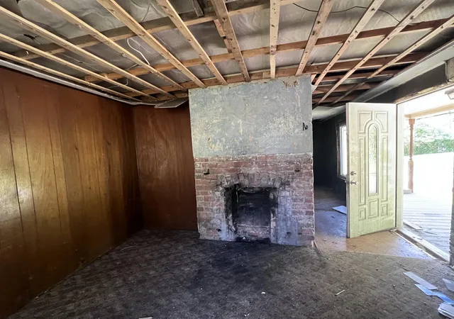 Photo 4 of Single family home for sale at 2102 Sheas Fork Rd, Mc Roberts, KY 41835 | MLS# 25502604 | Listing updated on 2025-10-01