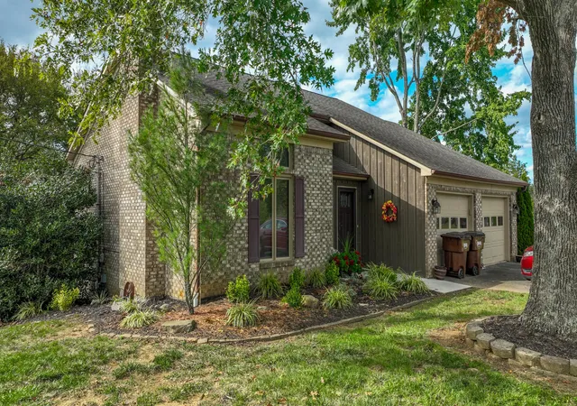 3rd image of 140 Redwood Dr, Richmond, KY 40475 | MLS# 25502440
