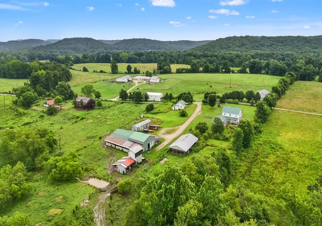 Homes for sale in Owingsville, KY | 501 Pigeon Forge Rd, Owingsville, KY 40360 | MLS# 25502435