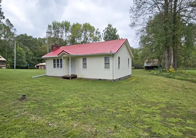 Photo 1 of Single family home for sale at 161 A Brock Ln, London, KY 40744 | MLS# 25502660 | Listing updated on 2025-10-29