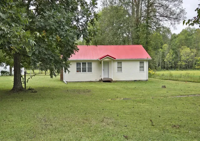Photo 2 of Single family home for sale at 161 A Brock Ln, London, KY 40744 | MLS# 25502660 | Listing updated on 2025-10-29