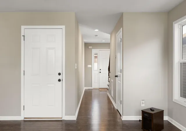 Photo 3 of Single family home for sale at 136 Bobby Jones Blvd, Frankfort, KY 40601 | MLS# 25502603 | Listing updated on 2025-10-02