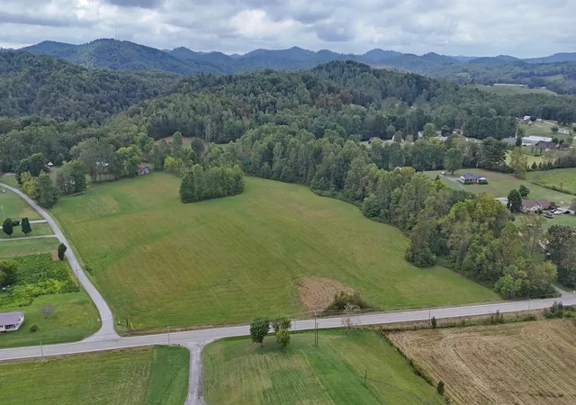 Photo 2 of Land for sale at Tract 1 Brock Ln, London, KY 40744 | MLS# 25502662 | Listing updated on 2025-10-04