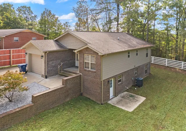 Photo 4 of Sale Pending at 144 Shannon, Corbin, KY 40701 | MLS# 25502904 | Listing updated on 2025-10-26