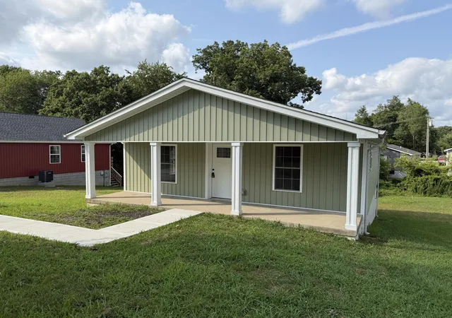 Photo 1 of Single family home for sale at 1700 Gordon Hl Pike, Corbin, KY 40701 | MLS# 25502778 | Listing updated on 2026-07-27