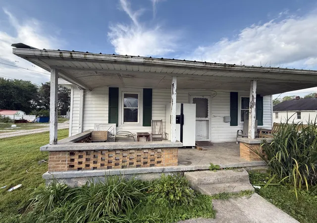 Photo 1 of Single family home for sale at 152 Pike St, Brodhead, KY 40409 | MLS# 25502796 | Listing updated on 2026-03-09