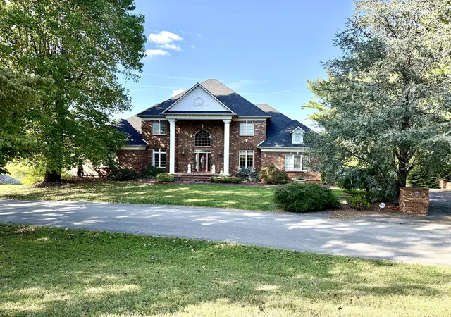 1st image of 14 Windy Hills Dr, Somerset, KY 42501 | MLS# 25503719