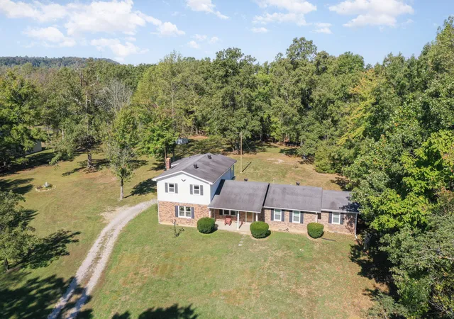 Homes for sale in Stanford, KY | 1170 Ky 698, Stanford, KY 40484 | MLS# 25502814