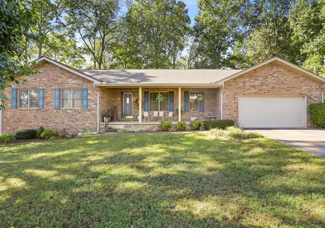 Photo 1 of Single family home for sale at 1242 Yorkshire Estates Rd, London, KY 40744 | MLS# 25503987 | Listing updated on 2026-03-20