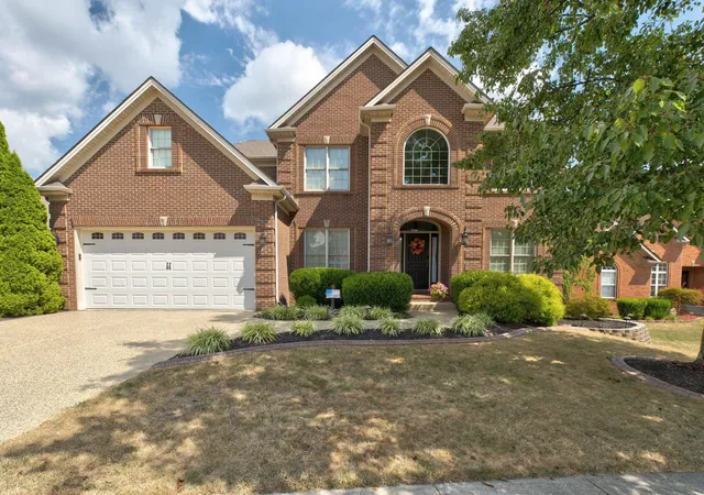 Photo 3 of Single family home for sale at 111 Spyglass Dr, Georgetown, KY 40324 | MLS# 25503031 | Listing updated on 2025-10-06