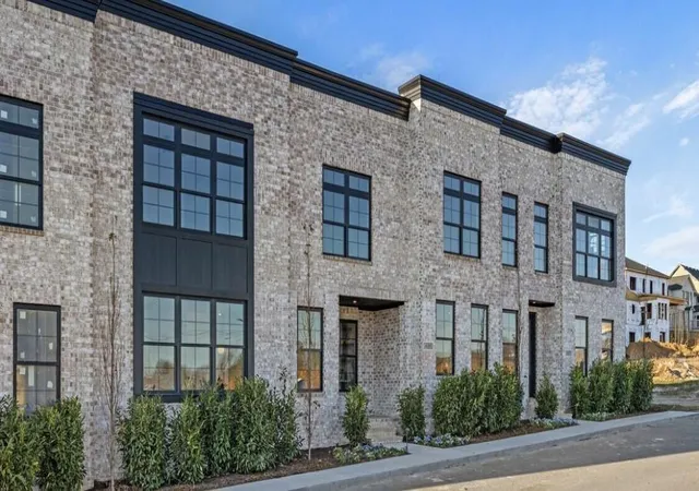 2nd image of 4165 Cocos Way, Lexington, KY 40513 | MLS# 25503247