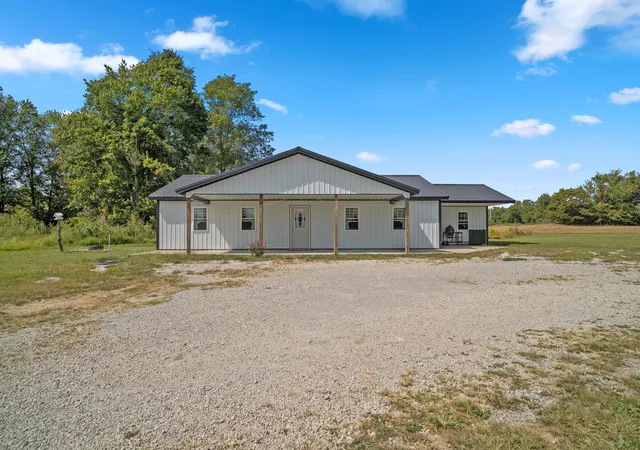 Homes for sale in Owingsville, KY | 3795 Kendall Springs Rd, Owingsville, KY 40360 | MLS# 25503248