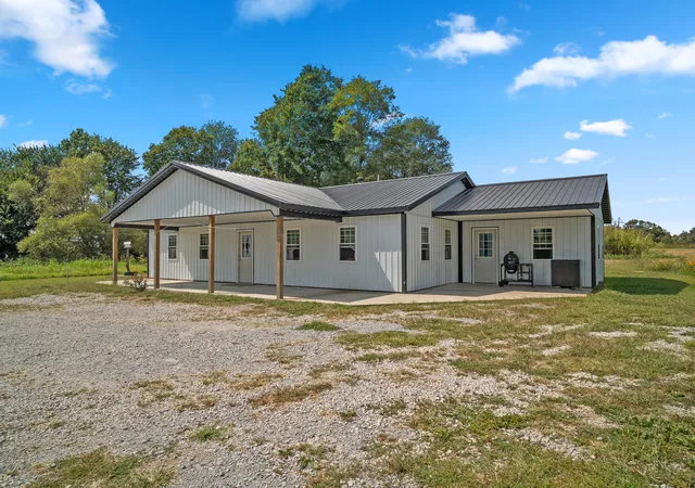 Homes for sale in Owingsville, KY | 3795 Kendall Springs Rd, Owingsville, KY 40360 | MLS# 25503248