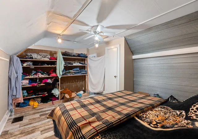 50th image of 240 E Third St, Lexington, KY 40508 | MLS# 25503288