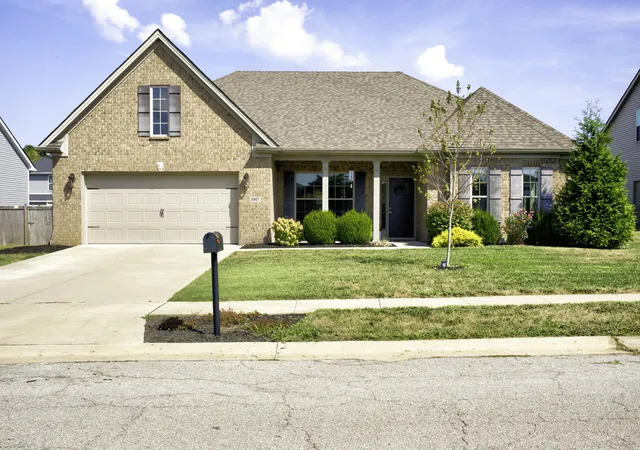 Photo 1 of Single family home for sale at 5967 Crabapple Rd, Versailles, KY 40383 | MLS# 25503399 | Listing updated on 2025-10-10