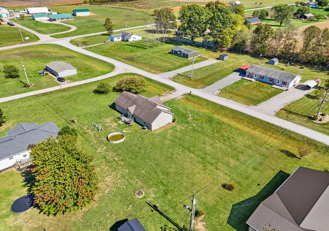 Homes for sale in Lebanon, KY | 87 Silverado Ln, Lebanon, KY 40033 | MLS# 25503423