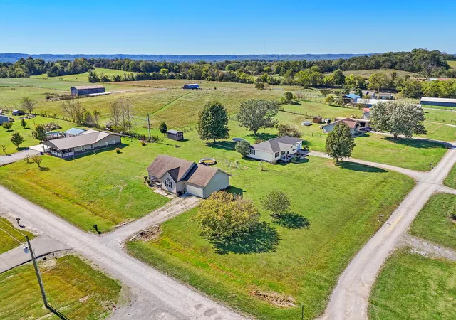 Homes for sale in Lebanon, KY | 87 Silverado Ln, Lebanon, KY 40033 | MLS# 25503423