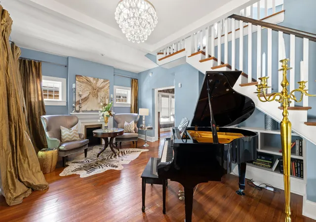 5th image of 573 W Second St, Lexington, KY 40508 | MLS# 25503421