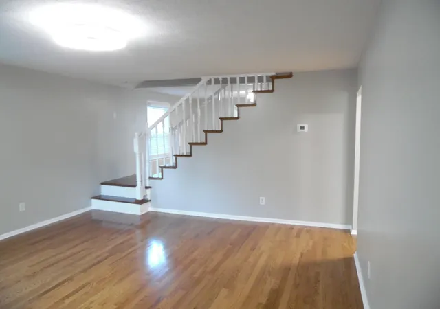 Photo 3 of Single family home for sale at 307 Richmond Ave, Lexington, KY 40502 | MLS# 25503524 | Listing updated on 2026-03-24