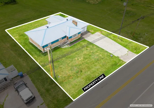 Homes for sale in Pine Knot, KY | 1044 East Hwy 2792, Pine Knot, KY 42635 | MLS# 26014534