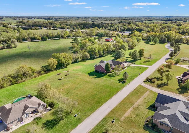 Homes for sale in Versailles, KY | 1005 Scotts Way, Versailles, KY 40383 | MLS# 25503750