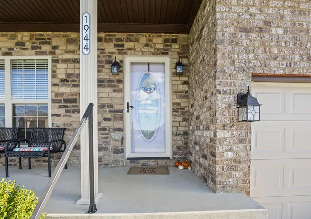 Photo 3 of Single family home for sale at 1944 Clearwater Dr, Lawrenceburg, KY 40342 | MLS# 25503570 | Listing updated on 2025-10-13