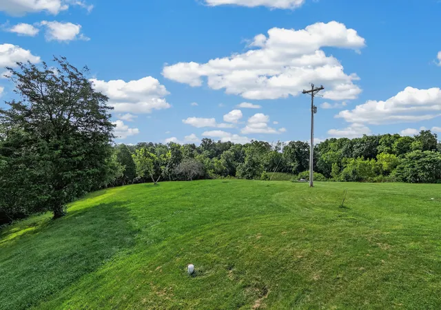 Photo 3 of Single family home for sale at 3350 Greenville Rd, Dry Ridge, KY 41035 | MLS# 26022314 | Listing updated on 2026-08-17