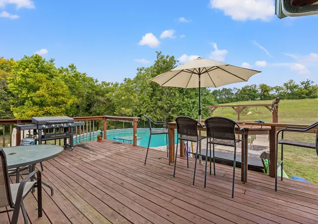 Photo 3 of Single family home for sale at 1548 High Bridge Rd, Lancaster, KY 40444 | MLS# 25503658 | Listing updated on 2025-11-16