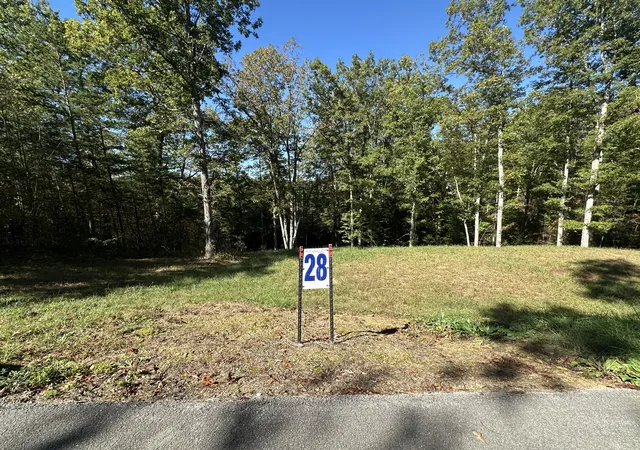 Photo 3 of Land for sale at 26 Cliffs Line Dr, London, KY 40741 | MLS# 25503730 | Listing updated on 2026-10-13