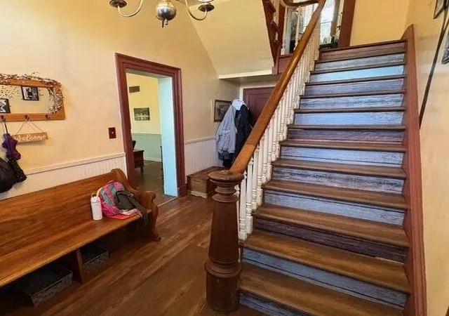 5th image of 413 W Broadway St, Frankfort, KY 40601 | MLS# 25503840