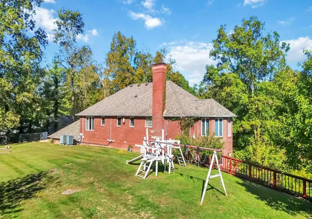 51st image of 3504 Lakeside Ct, Somerset, KY 42503 | MLS# 25503939