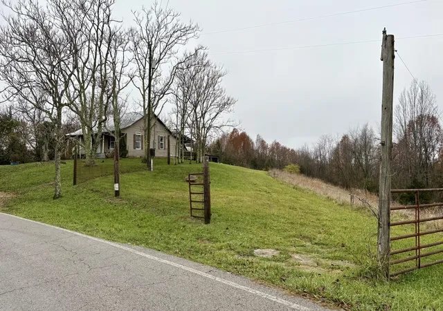 Homes for sale in Owenton, KY | 2125 Breck Rd, Owenton, KY 40359 | MLS# 25503802