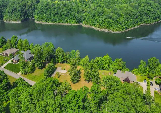 Photo 4 of Land for sale at 642 & 604 Water Cliff Dr, Somerset, KY 42503 | MLS# 25503948 | Listing updated on 2025-10-16