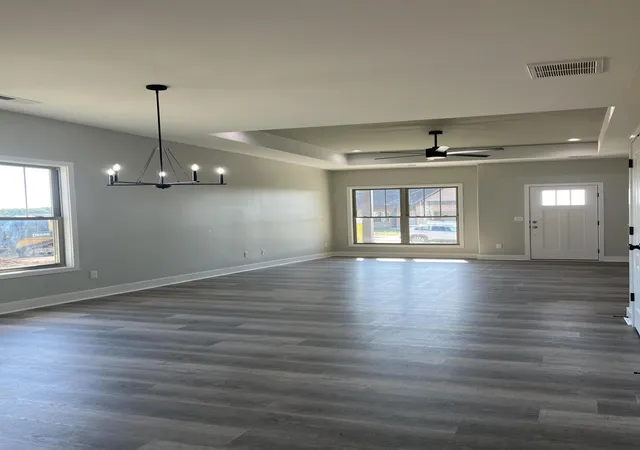 Photo 2 of Sale Pending at 165 Bueno Xing, Georgetown, KY 40324 | MLS# 25503900 | Listing updated on 2025-11-12