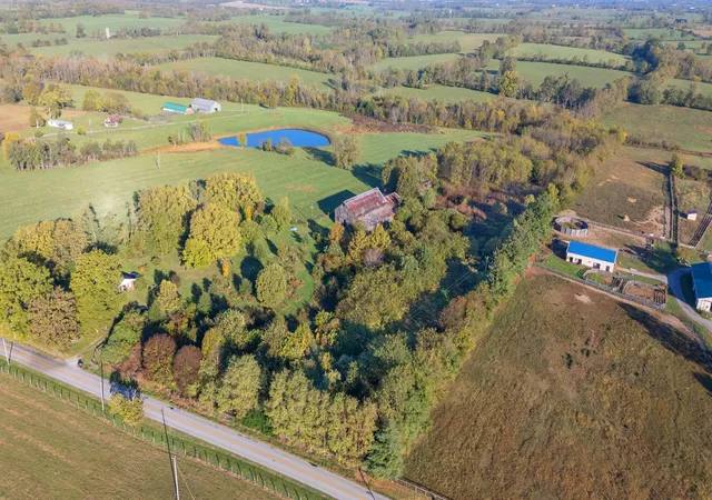Photo 1 of Land for sale at 6615 Briar Hl Rd, Paris, KY 40361 | MLS# 25503913 | Listing updated on 2025-10-17