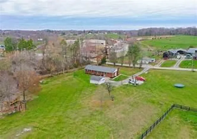 Photo 2 of Sale Pending at 75 Philpot Rd, London, KY 40744 | MLS# 25504034 | Listing updated on 2026-02-06