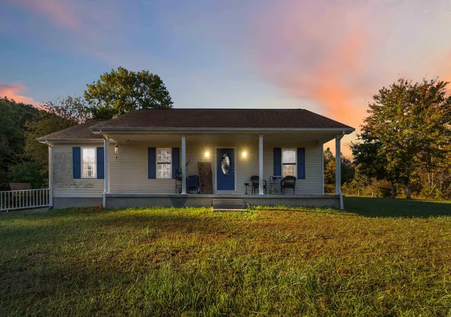 Photo 1 of Sale Pending at 285 Green Valley Rd, London, KY 40744 | MLS# 25504149 | Listing updated on 2025-10-30