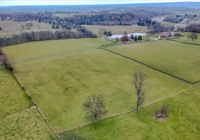 Photo 2 of Land for sale at 191 Chicamauga Dr, Frankfort, KY 40601 | MLS# 25504280 | Listing updated on 2025-11-03